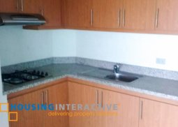 a unfurnished 2 br for sale in lee gardens