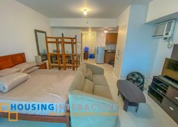 fully furnished studio unit with balcony for rent in two serendra