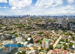 lot with old house for sale in cubao