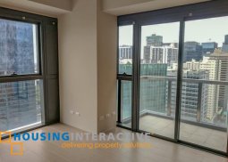 unfurnished 2 br for sale in uptown ritz