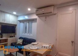 for rent -2br loft in victoria de makati