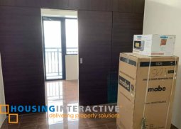 1 bedroom with balcony in air residences
