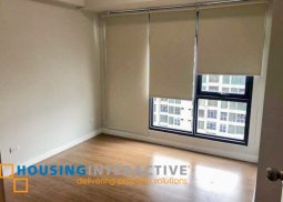 bare 2-bedroom unit with parking & maid's room for rent in sandstone at portico