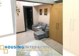 for rent -1br unit in uptown parksuites