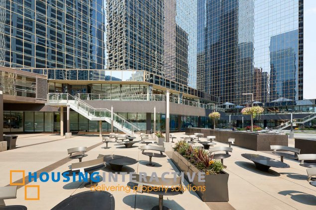 fully furnished 1-bedroom unit for sale in fifth avenue