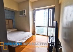 for rent -studio in eton baypark manila