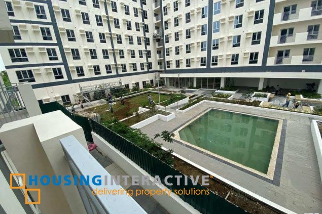 for sale -1br unit in arbor lanes