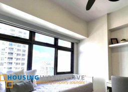 fully furnished 2-bedroom unit with parking for rent in the sandstone at portico