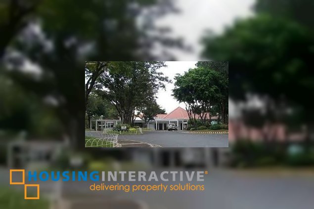 grand 2-storey, 3-bedroom house for rent in corinthian gardens