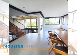 grand 4-storey, 6-bedroom house with elevator for sale in woodridge heights