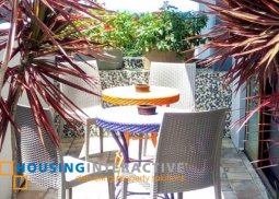 grand 2-storey, 6-bedroom house for sale in hollywood subdivision