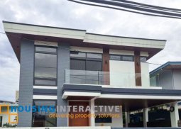 grand 2-storey, 4-bedroom house with balcony for sale in marcelo green village