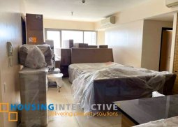 semi furnished 3-bedroom unit with parking & balcony for sale in viridian