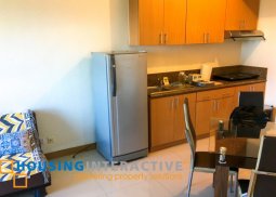 for rent -1br unit at the trion towers
