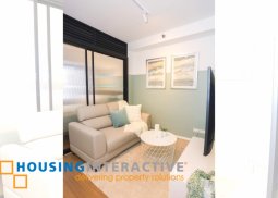 1 bedroom unit high floor at the rise