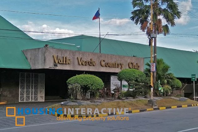 grand 2-storey, 6-bedroom house for rent in valle verde 6