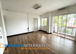 grand 3-storey, 5-bedroom house for rent in bf homes