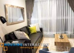 for rent -1br unit in uptown parksuites