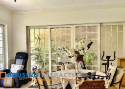 grand 2-story, 5-bedroom house for sale in mria-nila homes