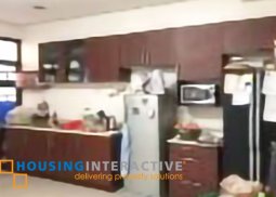 modern 3-storey, 3-bedroom townhouse with roofdeck for sale in palanan