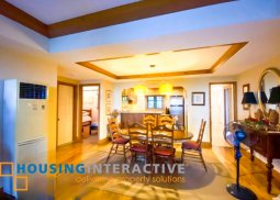 for sale -2br unit at the woodridge tagaytay highlands