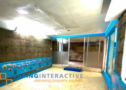 lot with old bungalow for sale in san antonio village