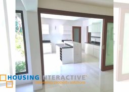 grand 2-storey, 3-bedroom house with pool for sale in magallanes village