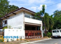 modern 2-storey, 4-bedroom house with balcony for sale in bf homes