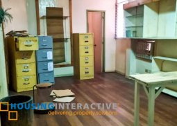 classic 2-storey, 3-bedroom house for rent in blue ridge b