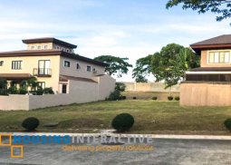 grand lot for sale in portofino heights