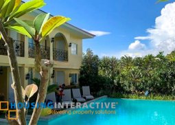 luxury 2-storey, 12-bedroom beach resort with pool & balconies for sale in batangas
