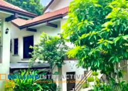 timeless 3-storey, 6-bedroom house for sale in hillsborough