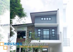 modern 2-storey, 3-bedroom house with balcony for sale in savannah green plains
