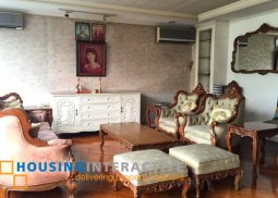 classic 3-storey, 3-bedroom townhouse for sale in new manila