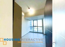 for sale -33br unit in uptown parksuites