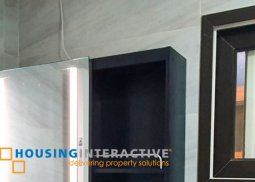 modern 2-storey, 4-bedroom house with balcony for sale in metrogate silang