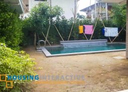 grand 3-bedroom bungalow with pool for sale in magallanes village
