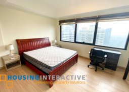fully furnished 1-bedroom corner unit with balcony for rent in icon plaza