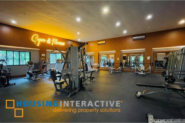 grand 2-storey, 6-bedroom house for sale in greenmeadows