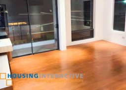 grand 2-storey, 3-bedroom house with balcony for sale in marcelo green village