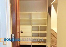 nice 2br condo unit for rent at the amorsolo square makati