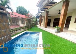grand 2-storey, 5-bedroom house with pool for rent in blue ridge b