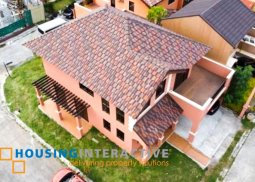 modern 2-storey, 4-bedroom house with balcony for sale in molino iii
