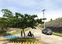 lot for sale in calatagan