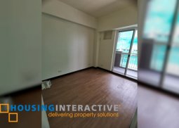 for rent -2br unit in brixton place