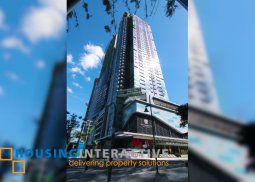 2br condo unit for sale in uptown ritz bgc