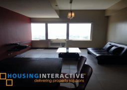 1br condo unit for rent in fairways tower bgc