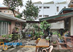 lot with old house for sale in new manila