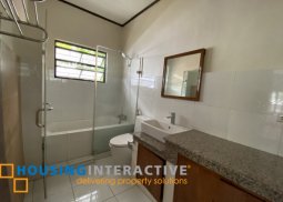 house with pool at san lorenzo village for rent