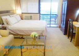 simple fully furnished studio condo unit for rent at the greenbelt radissons makati
